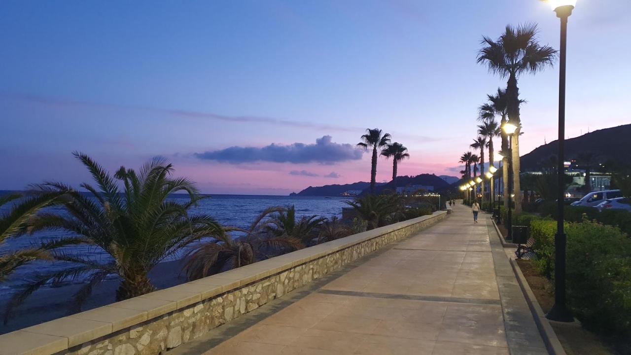 Vista de los Angeles-Rumina Casa Rainbow - Boutique Bed & Breakfast (Adults Only) מראה חיצוני תמונה